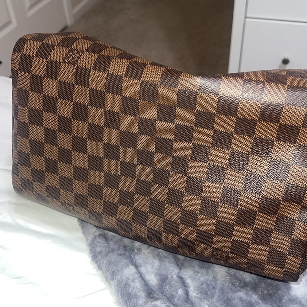 Louis Vuitton Speedy Monogram Handbag 👜🤎 - Picture 5 of 7